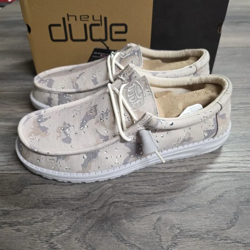 Hey Dude Wally Washed Camo Slip-on Shoes 40694-1KL Greyscale Desert Camo Mens 10